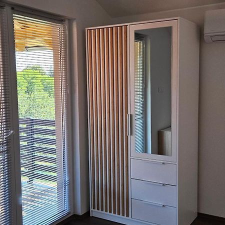 Apartman M&M Duga Resa Exterior foto