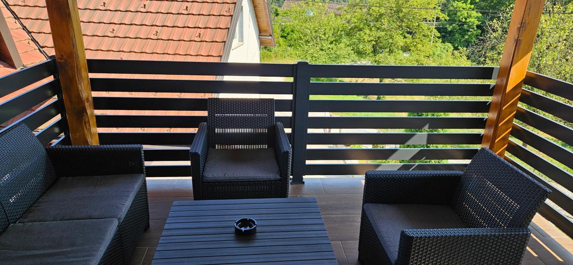 Apartman M&M Duga Resa Exterior foto