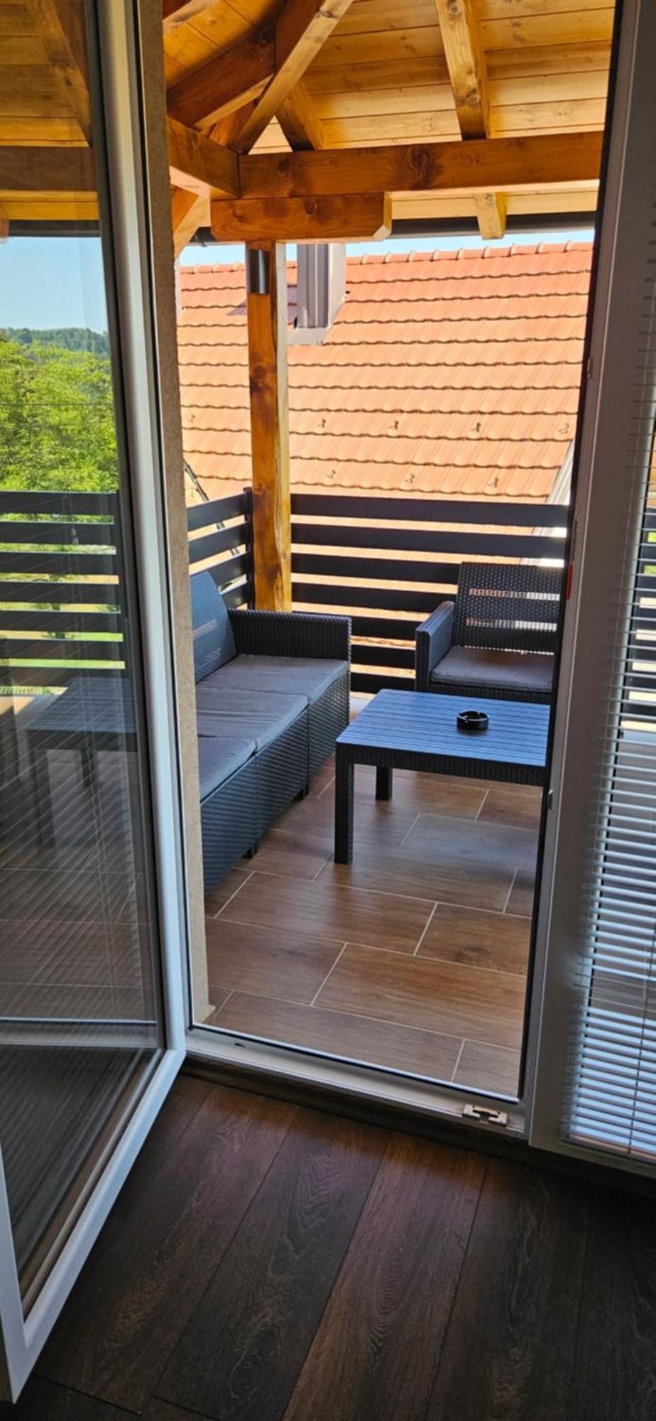 Apartman M&M Duga Resa Exterior foto